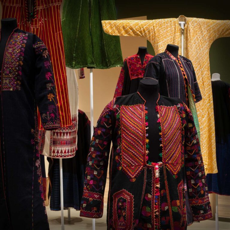 Thread Memory: Embroidery from Palestine – V&A Dundee